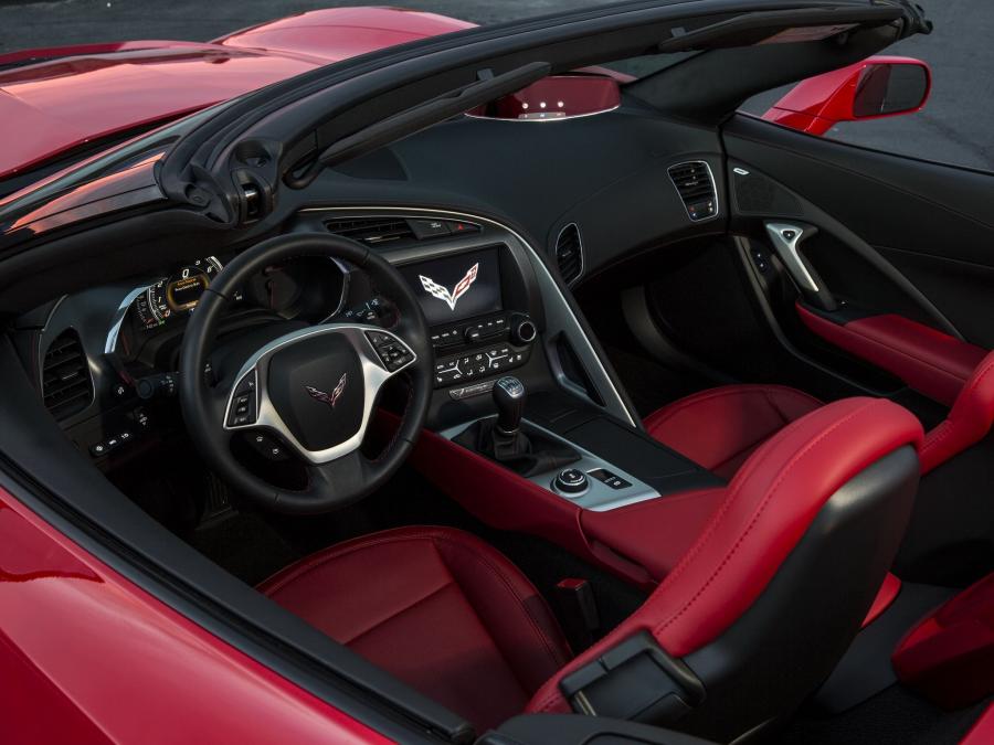  Chevrolet Corvette Stingray Convertible 2013 года  (фото 39 из 48)